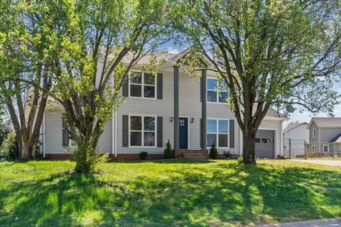 816 Chancery Ln, Clarksville, TN 37042
