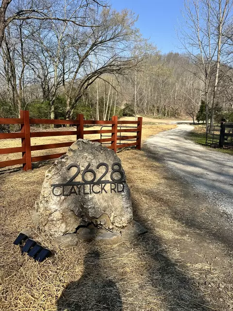 2628 Claylick Rd NE, Whites Creek, TN 37189