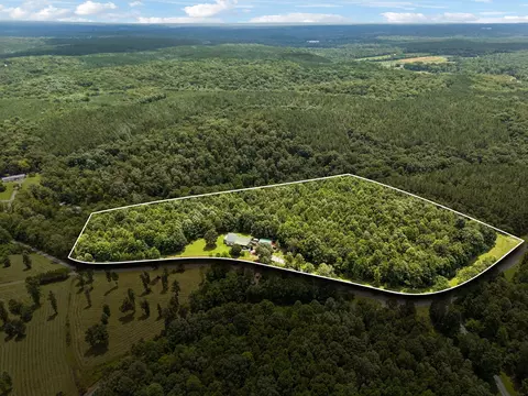 176 Robert Hensley Rd, Hohenwald, TN 38462