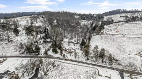 359 E Wolf Valley Rd, Heiskell, TN 37754 photo 35