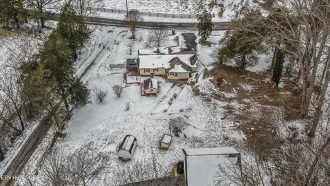 359 E Wolf Valley Rd, Heiskell, TN 37754 photo 31