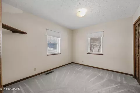 359 E Wolf Valley Rd, Heiskell, TN 37754 photo 18