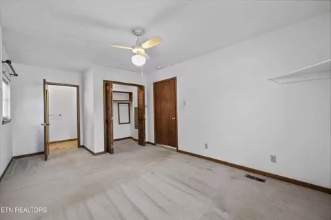 359 E Wolf Valley Rd, Heiskell, TN 37754 photo 12