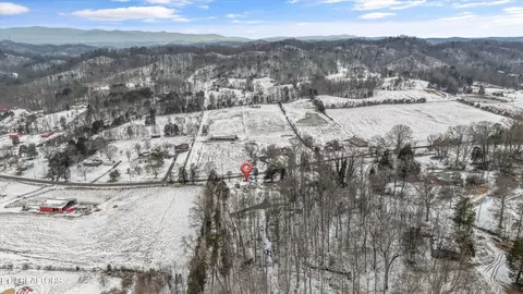 359 E Wolf Valley Rd, Heiskell, TN 37754 photo 34