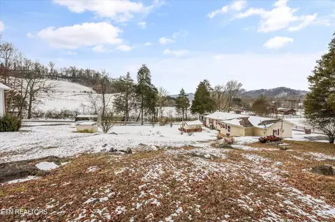 359 E Wolf Valley Rd, Heiskell, TN 37754 photo 37