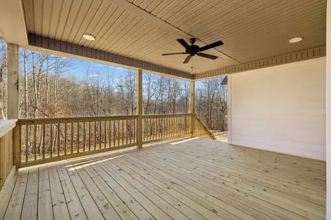 Exterior - 1183 Hangar Rd, Springfield, TN 37172 photo 6 of 7