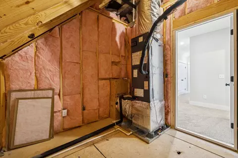 Entry Way - 1183 Hangar Rd, Springfield, TN 37172 photo 5 of 5