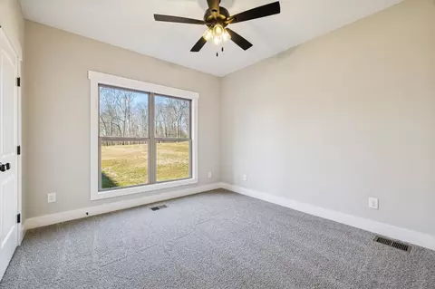 Bedroom - 1183 Hangar Rd, Springfield, TN 37172 photo 4 of 8