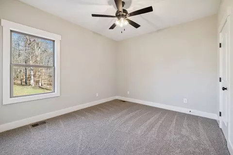 Bedroom - 1183 Hangar Rd, Springfield, TN 37172 photo 6 of 8