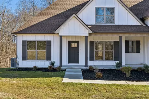 Exterior - 1183 Hangar Rd, Springfield, TN 37172 photo 4 of 7