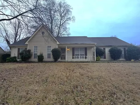 7271 Barnstable Rd, Memphis, TN 38125
