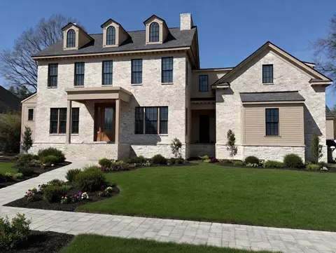215 Page Rd, Nashville, TN 37205