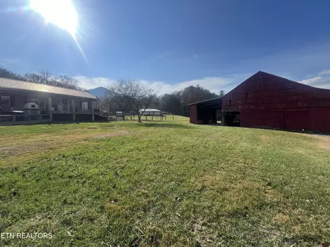 31303132 Westover Dr, Sevierville, TN 37862