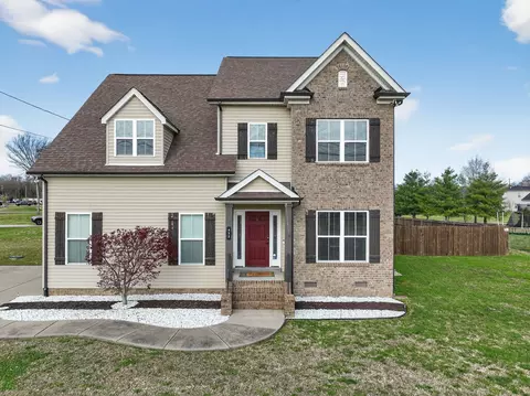 432 Long Creek Dr, Christiana, TN 37037