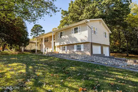 11909 Midhurst Dr, Knoxville, TN 37934