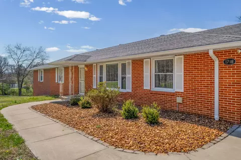 1718 Seven Mile Ferry Rd, Clarksville, TN 37040