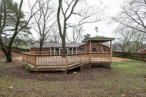 220 Haywood Ln, Nashville, TN 37211