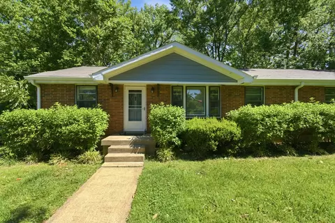 220 Haywood Ln, Nashville, TN 37211