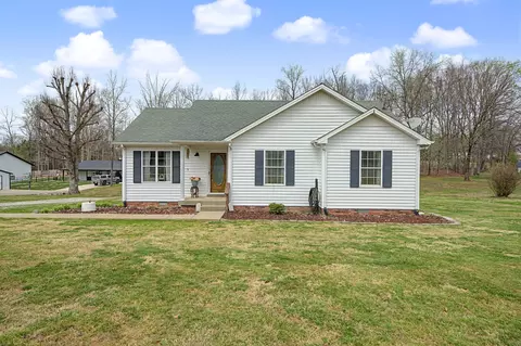 1450 Pomona Rd, Dickson, TN 37055