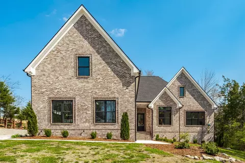 135 Angels Cove Ln, Lebanon, TN 37087