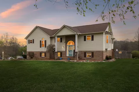 97 Oak Valley Dr, Spring Hill, TN 37174