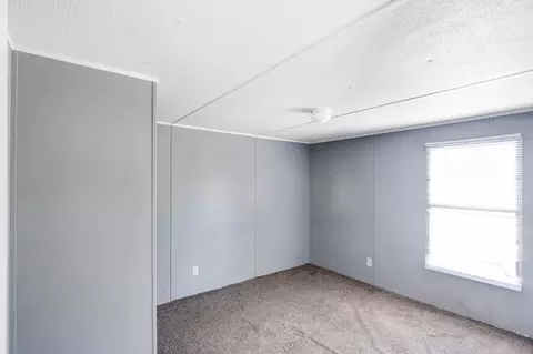 Bedroom - 6056 S Lamont Rd, Springfield, TN 37172 photo 3 of 4