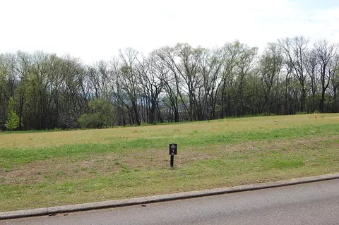 2 Riverbend Ln, Dunlap, TN 37327