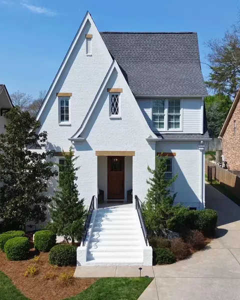 4407 Belmont Park Ter, Nashville, TN 37215