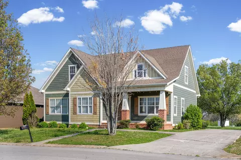 105 Atlantic Ave, Shelbyville, TN 37160