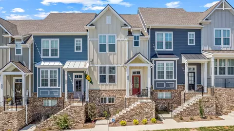 1755 Park Terrace Ln, Nolensville, TN 37135