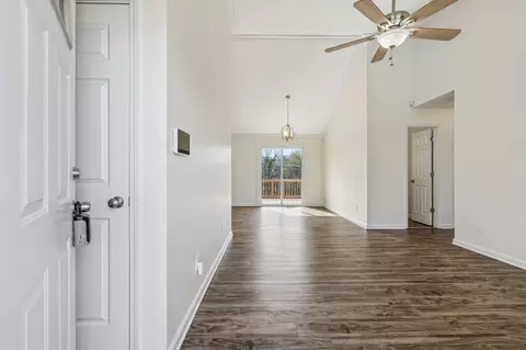 952 Granny White Rd, Clarksville, TN 37040