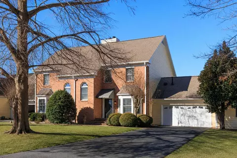 1006 Southbridge Ln, Chattanooga, TN 37405