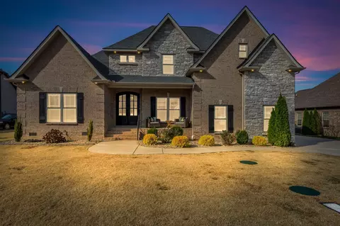 7816 Brenda Ln, Murfreesboro, TN 37129