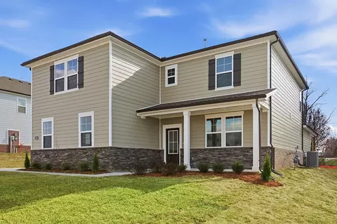 1307 Kristopher Dr, Lebanon, TN 37087