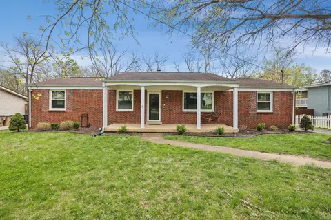 678 Brewer Dr, Nashville, TN 37211