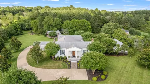 1825 Elkton Pike, Pulaski, TN 38478