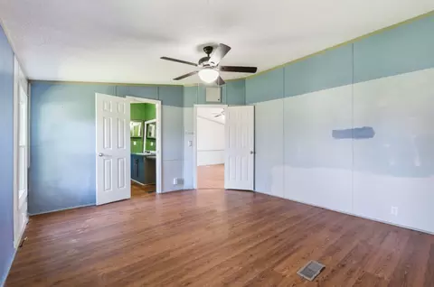 707 E Broad St, Dickson, TN 37055 photo 10