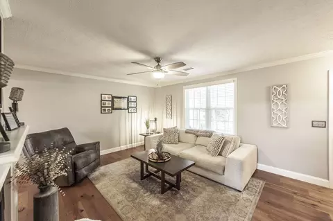 430 Walton Ferry Rd #1606, Hendersonville, TN 37075