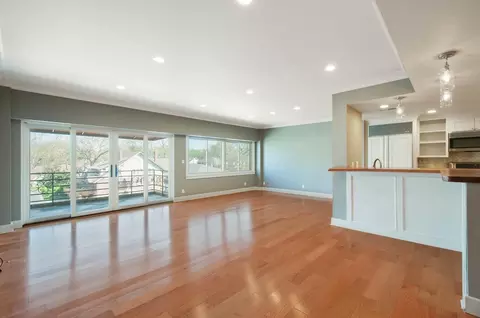 4200 W End Ave #402, Nashville, TN 37205