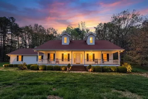 369 Sweetens Cove Rd, South Pittsburg, TN 37380