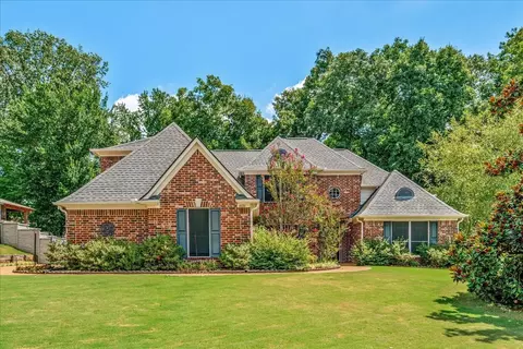 4616 Molsonwood Dr, Memphis, TN 38135