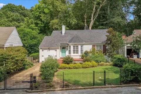 414 Holmes Cir, Memphis, TN 38111