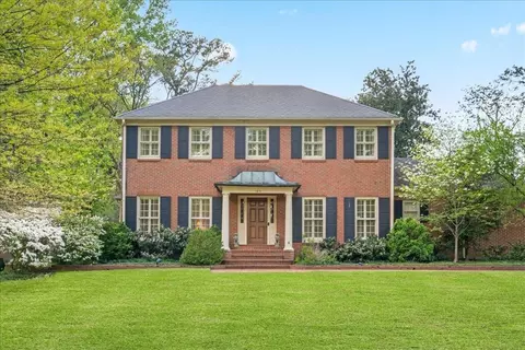 105 Grove Park Cir, Memphis, TN 38117