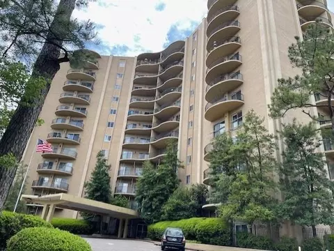 475 N Highland St #1B, Memphis, TN 38122