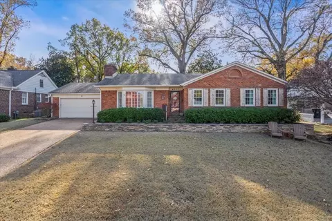4277 Sequoia Rd, Memphis, TN 38117