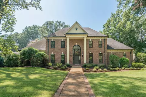 745 W Suggs Dr, Memphis, TN 38120