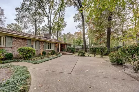 356 Waring Rd, Memphis, TN 38117