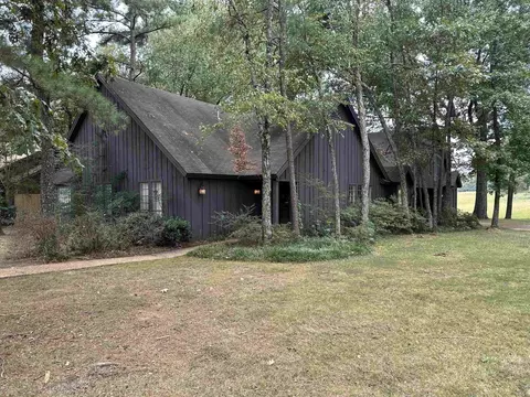 2629 Southmoore Cv, Memphis, TN 38138