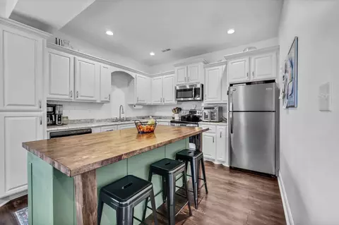 200 Texas Ave, Oak Grove, KY 42262