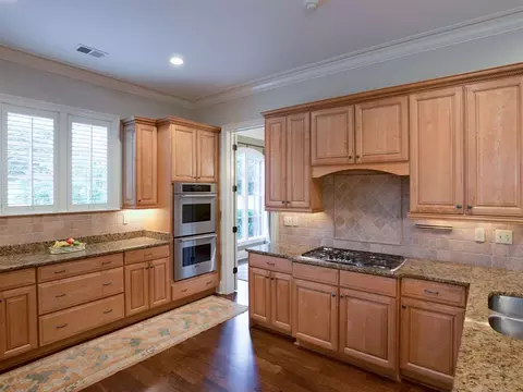 29 E Cherry Dr, Memphis, TN 38117 photo 8